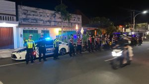 Polres Nganjuk Gelar Patroli Skala Besar Jelang dan Pasca Pembacaan  putusan MK PHPU Pilkada 2024